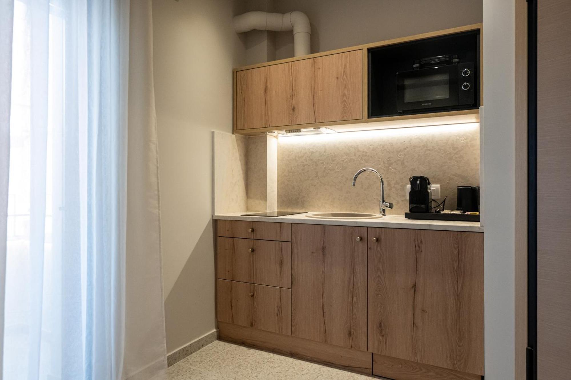 Asklipiou Cube - Kalamata Mediterranean Suites Kültér fotó