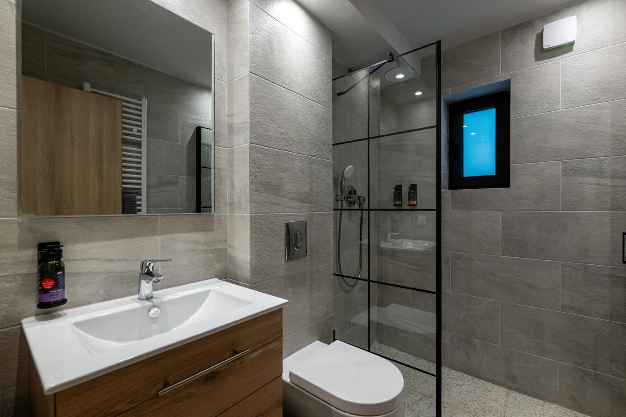 Asklipiou Cube - Kalamata Mediterranean Suites Kültér fotó