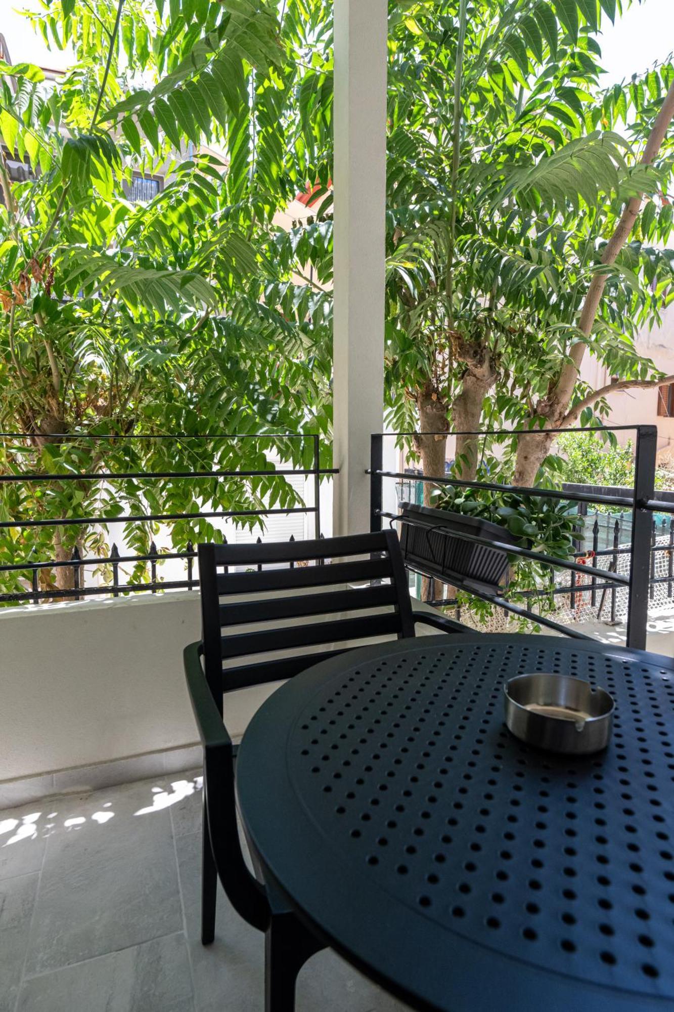 Asklipiou Cube - Kalamata Mediterranean Suites Kültér fotó