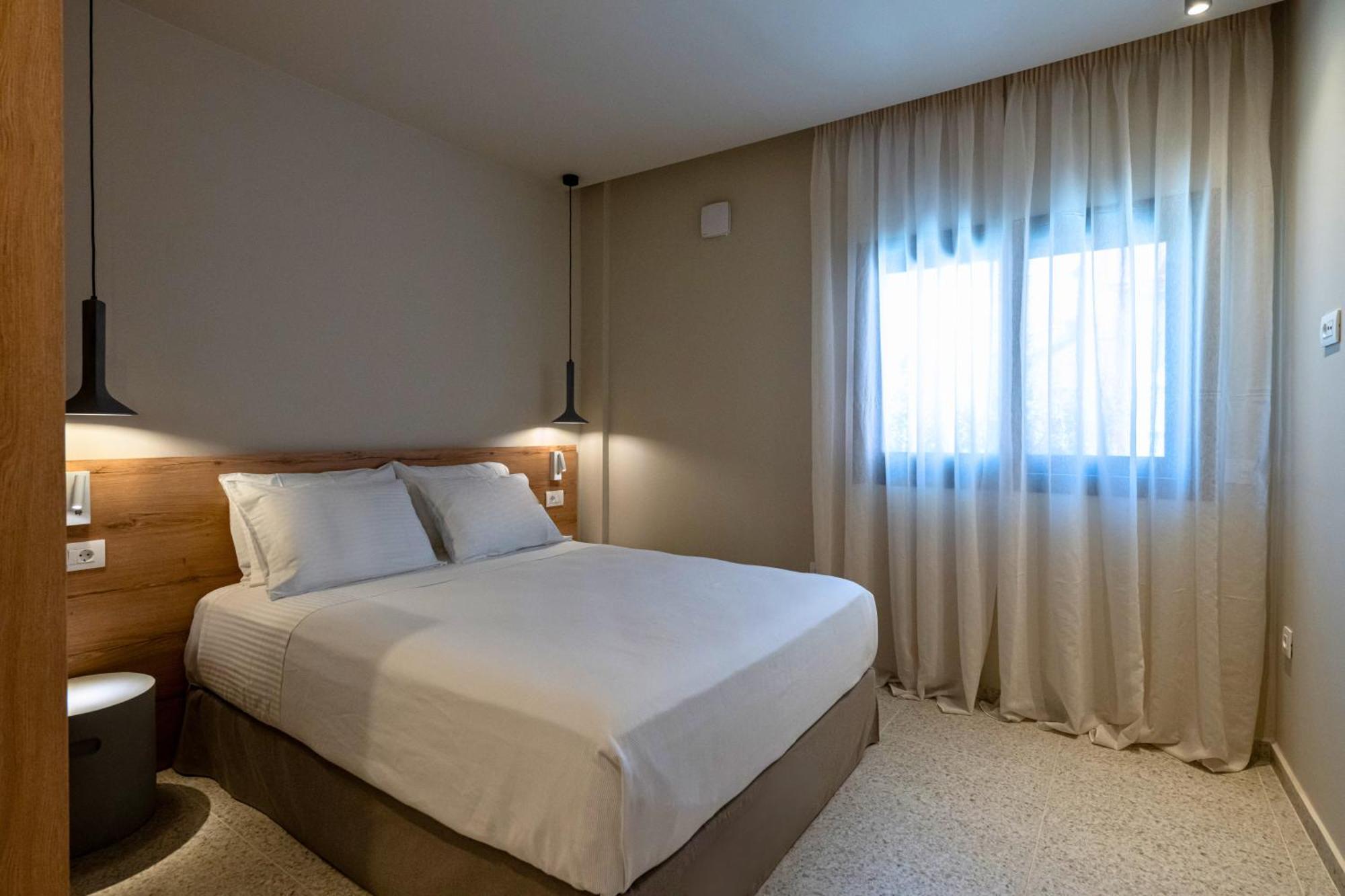 Asklipiou Cube - Kalamata Mediterranean Suites Kültér fotó